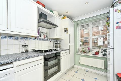 3 bedroom detached house for sale, Sawyer Road, Swindon