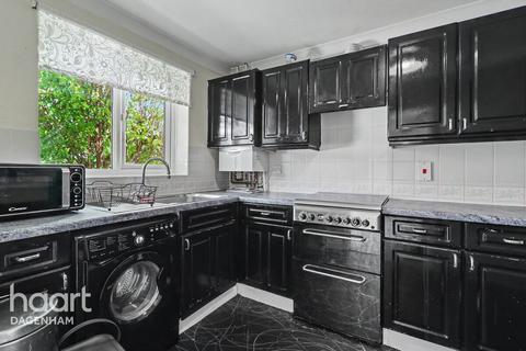 Martin Road, Dagenham