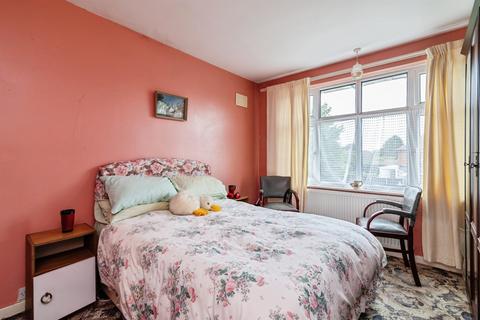 3 bedroom detached house for sale, St. Austell Drive, Nottingham
