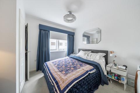 3 bedroom duplex for sale, Beaumans Drive, Waltham Forest, London, E17