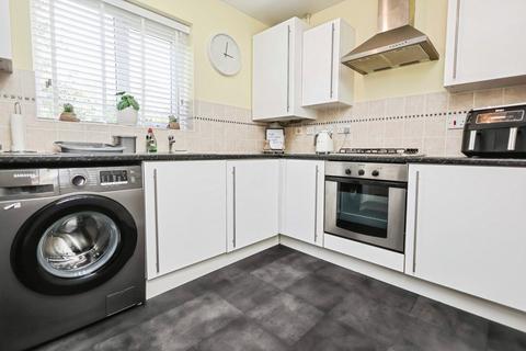 2 bedroom flat for sale, Harpers Road, Northfield, Birmingham, B31