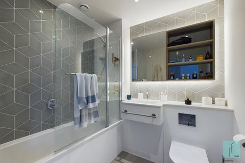 Studio to rent, Mary Neuner Road, London N8