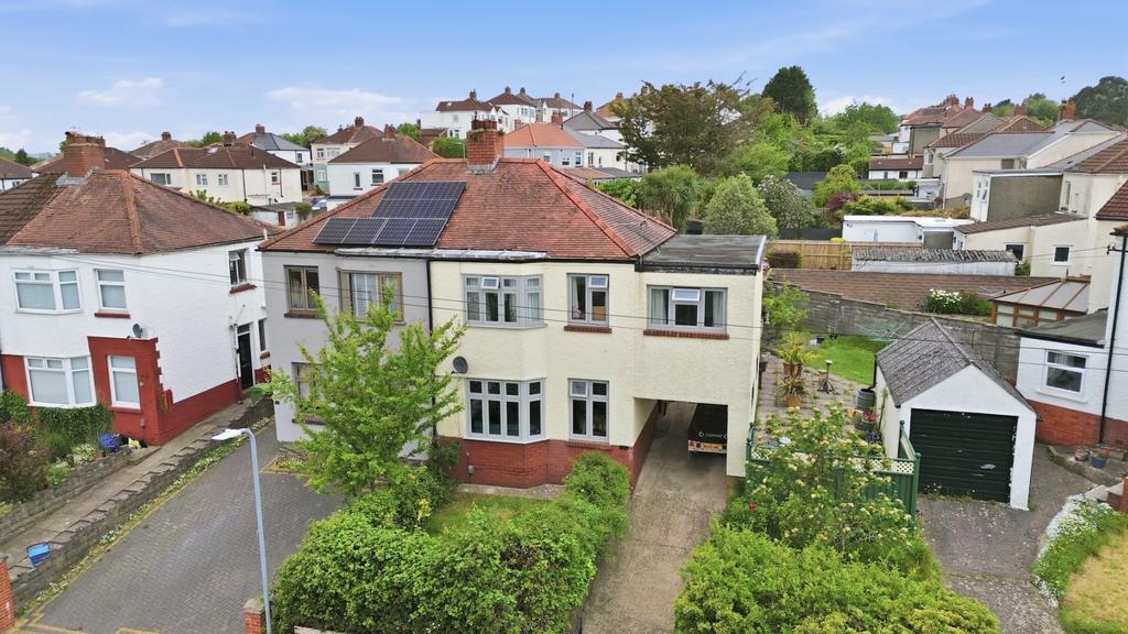 4 bedroom semi-detached house for sale