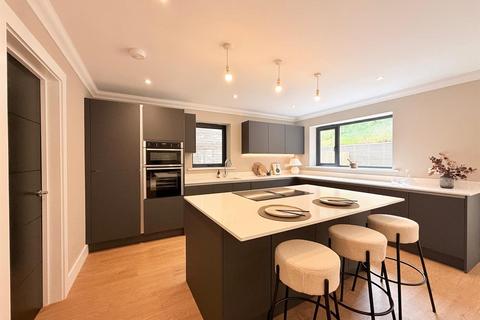 4 bedroom detached house for sale, Compton Avenue, Poole