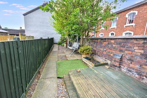 undefined, Alma Street, Stone