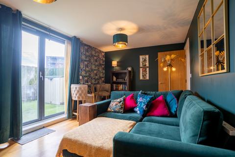 1 bedroom flat for sale, Saltire Street, Edinburgh, EH5