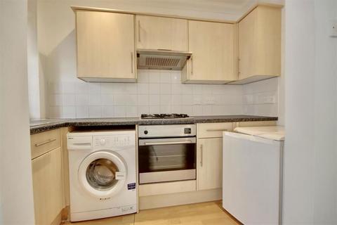 1 bedroom apartment for sale, Alhambra Road, Southsea, Hampshire, PO4 0RB