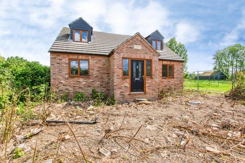 4 bedroom bungalow for sale, Panswell Lane, Wisbech