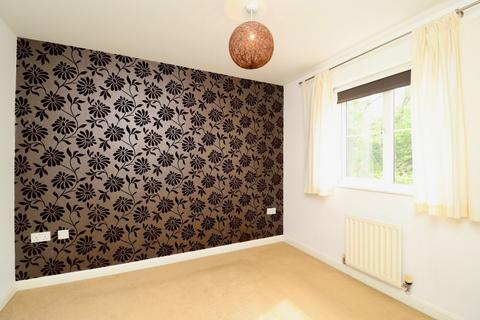 2 bedroom property to rent, Watermint Drive, Tuffley, GL4