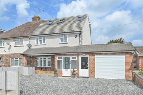 Danes Way, Pilgrims Hatch, Brentwood