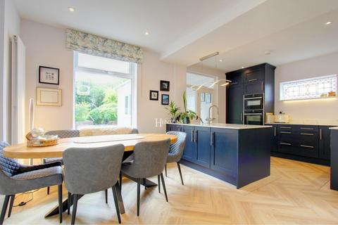 4 bedroom property for sale, Lady Mary Road, Roath Park, Cardiff
