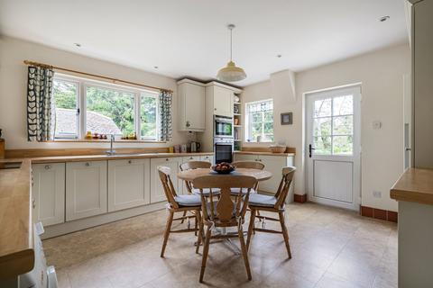 4 bedroom semi-detached house for sale, St. Nicholas Avenue, Bookham,  KT23