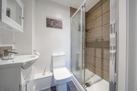 2 bedroom flat to rent, Monterey Court, West End SO18