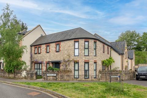 4 bedroom end of terrace house for sale, Barnhill Road, Chipping Sodbury, BS37