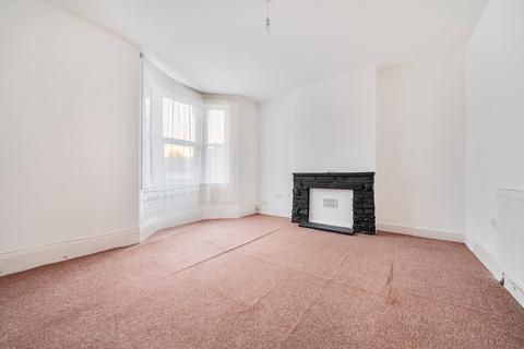 1 bedroom flat for sale, Browning Road, Enfield