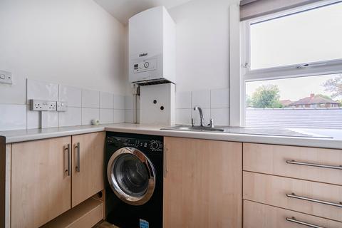 1 bedroom flat for sale, Browning Road, Enfield