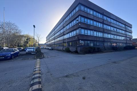 undefined, Osbourne Gardens, Aylesbury, HP19