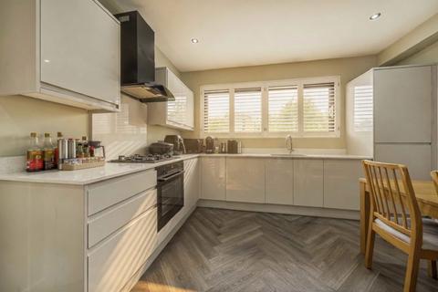 2 bedroom end of terrace house for sale, Harrow Road, London NW10