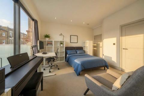 2 bedroom end of terrace house for sale, Harrow Road, London NW10