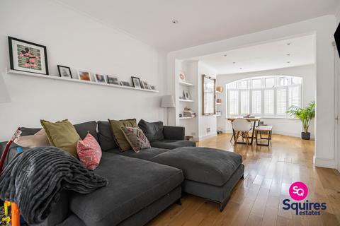 undefined, Manor Drive, London, N20