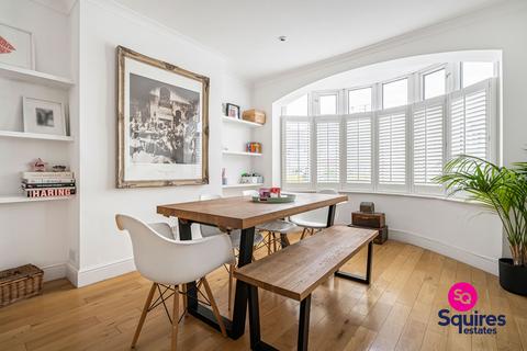 undefined, Manor Drive, London, N20