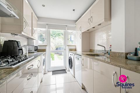 undefined, Manor Drive, London, N20