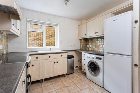 1 bedroom flat for sale, Grovelands, Horley RH6
