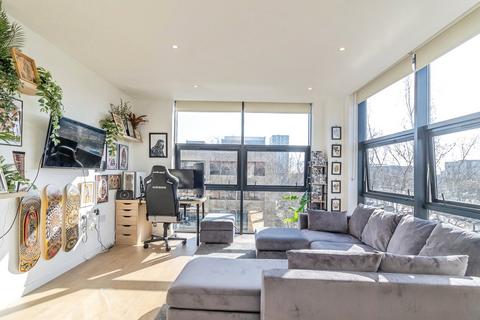 1 bedroom flat for sale, Silbury Boulevard, Milton Keynes, Buckinghamshire, MK9