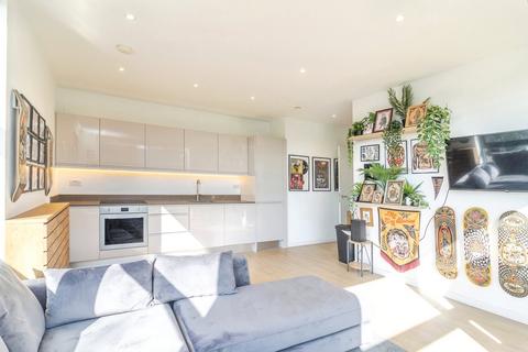 1 bedroom flat for sale, Silbury Boulevard, Milton Keynes, Buckinghamshire, MK9