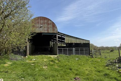 3 bedroom property with land for sale, Llansawel, Llandeilo