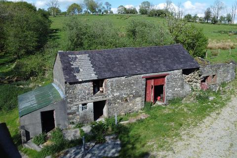 3 bedroom property with land for sale, Llansawel, Llandeilo