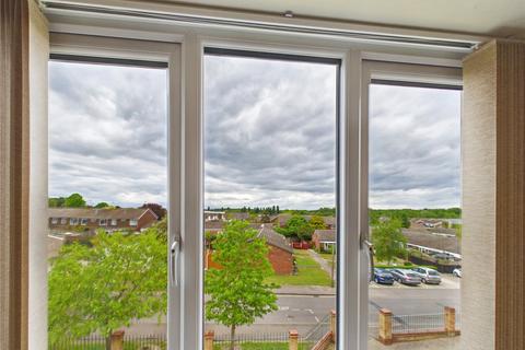 1 bedroom apartment for sale, Exeter Drive, Colchester, Essex, CO1