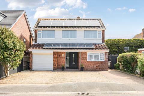 4 bedroom detached house for sale, Seaton Road, Highcliffe, Christchurch, BH23