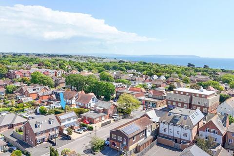 4 bedroom detached house for sale, Seaton Road, Highcliffe, Christchurch, BH23
