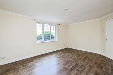 2 bedroom ground floor flat for sale, St. Georges Street, Northampton