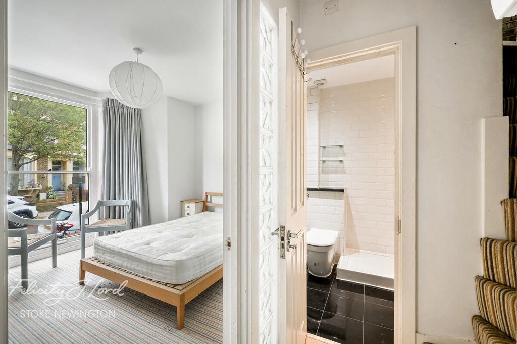 En suite bedroom, en suite