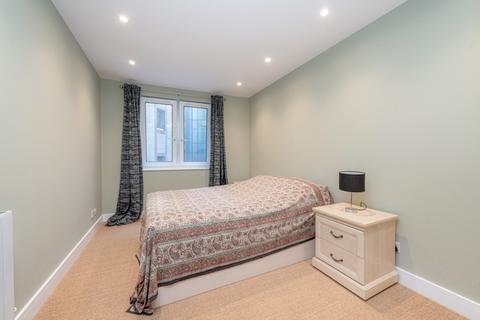 1 bedroom apartment to rent, Bartholomew Close, London EC1A