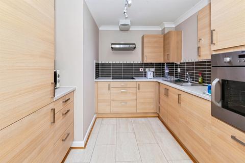 undefined, Forest Close, Wexham, Slough