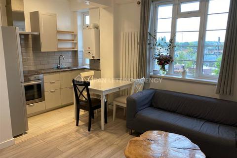1 bedroom flat for sale, Horn Lane, Acton Main Line