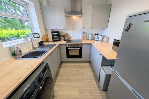 2 bedroom terraced house to rent, Mill Heath, Bettws, Newport