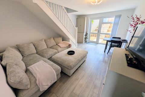 2 bedroom terraced house to rent, Mill Heath, Bettws, Newport