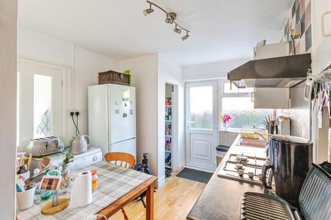 3 bedroom end of terrace house for sale, Upper Queen Street, RUSHDEN, Northamptonshire, NN10