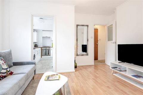 1 bedroom apartment for sale, Admiral House, Willow Place, SW1P