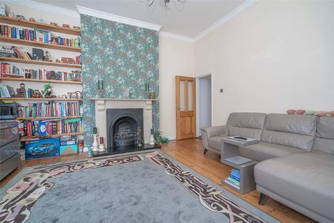 3 bedroom apartment for sale, Tetherdown, London, N10