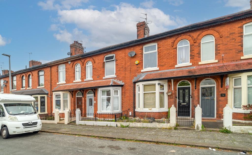 3 bedroom terraced house for sale