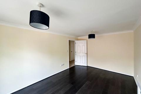 2 bedroom flat for sale, Bewick Gardens, Chichester