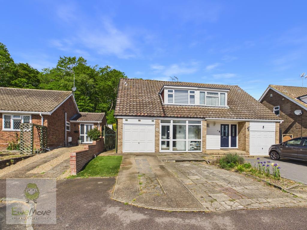Oak Drive, Higham, Rochester, ME3 7BD 3 bed semi-detached house for ...