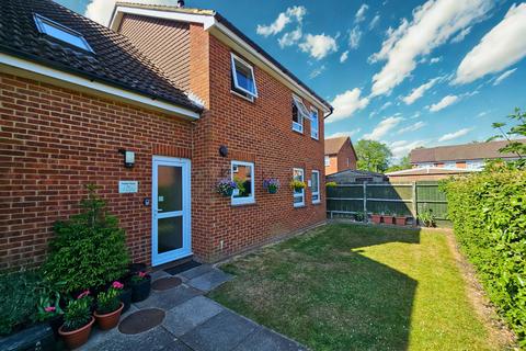 Studio for sale, Poplar Road, Aylesbury
