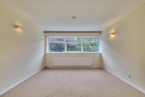 1 bedroom flat for sale, Elmfield Ave, Stoneygate LE2 1RD