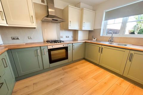 3 bedroom semi-detached house to rent, Goalmouth Close, Sunderland